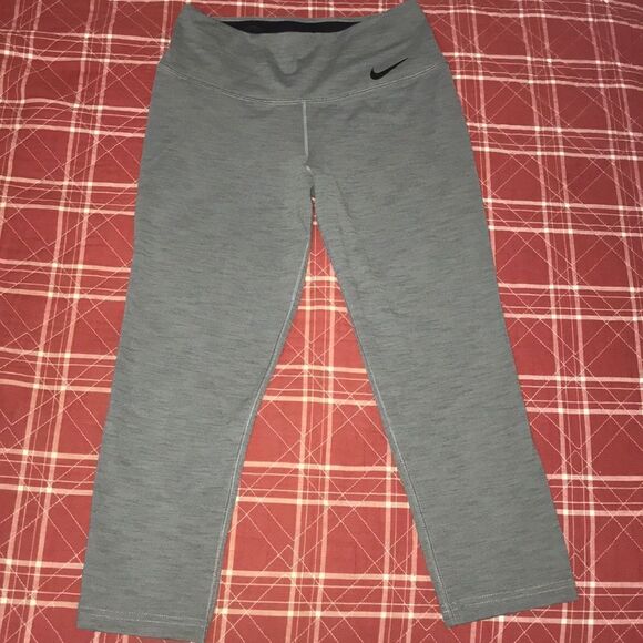 Nike Dri fit grey cropped capris tights workout exercise athletic running pants - Picture 1 of 9